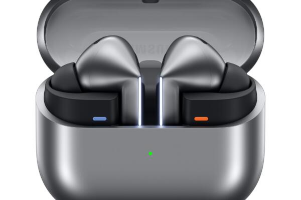 Samsung Galaxy Buds3 Pro| Silver| Wireless Earbuds| Powered by Galaxy AI| IP57| Active Noise Cancellation| Adaptive Noise Control| 37hrs Battery| 360 Surround Sound| Pinch Controls| Galaxy Ecosystem