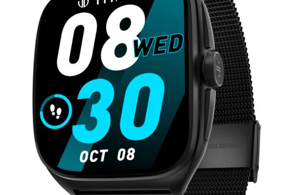 Titan Evolution Smart Watch, 1.85” AMOLED Display, 390 * 450 Pixel Resolution, SingleSync BT Calling, AI Voice Assistant, 100+ Sports Modes & Smartwatch Faces, Upto 7 Day Battery, IP68 (Black)